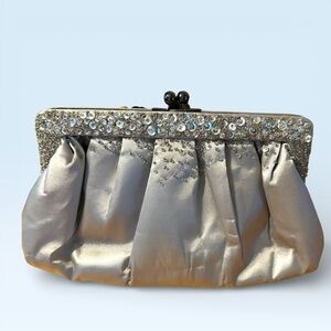 Metallic Silver Crystal Gathered Clutch